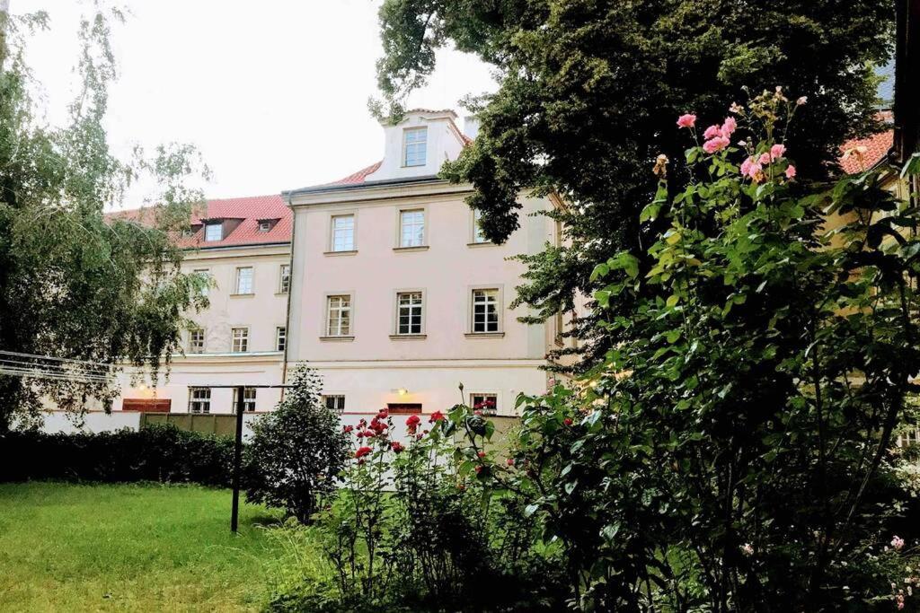 Rose Apartments / Romantic & Cozy / City Center Praga Exterior foto